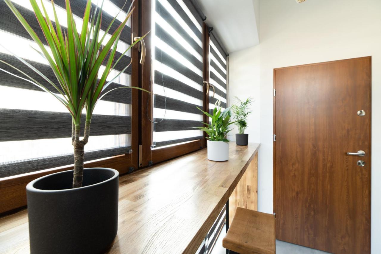 Neo Unique & Bright Apartments, Free Parking, 15Min Old Town & Kazimierz - By Homelike Krakow Bagian luar foto