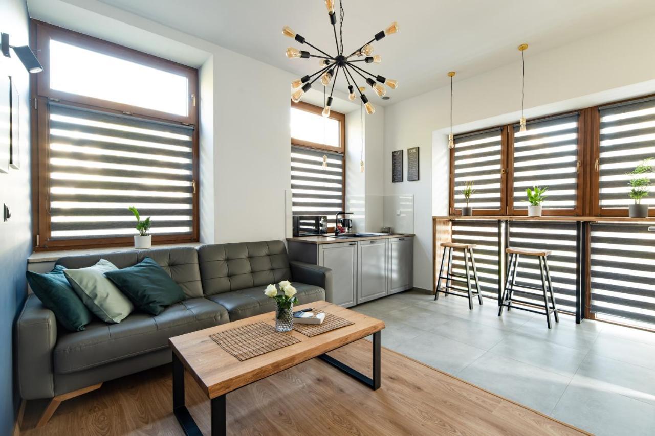 Neo Unique & Bright Apartments, Free Parking, 15Min Old Town & Kazimierz - By Homelike Krakow Bagian luar foto