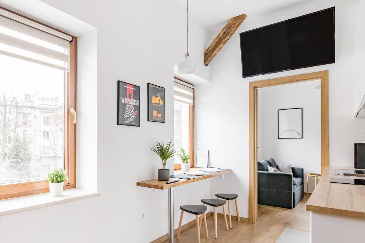 Neo Unique & Bright Apartments, Free Parking, 15Min Old Town & Kazimierz - By Homelike Krakow Bagian luar foto