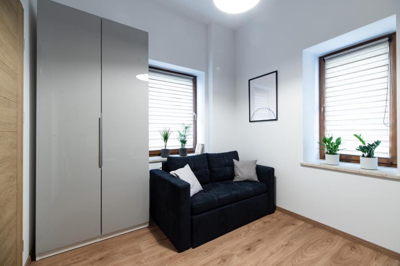 Neo Unique & Bright Apartments, Free Parking, 15Min Old Town & Kazimierz - By Homelike Krakow Bagian luar foto